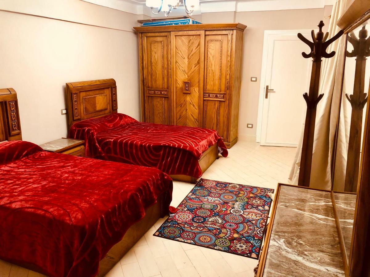 Toscanini Apartament اول صف مباشره Александрія Екстер'єр фото
